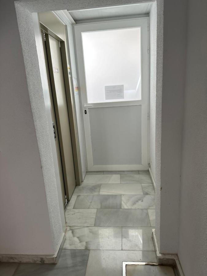 Estudio Carlos Madrid Buitenkant foto